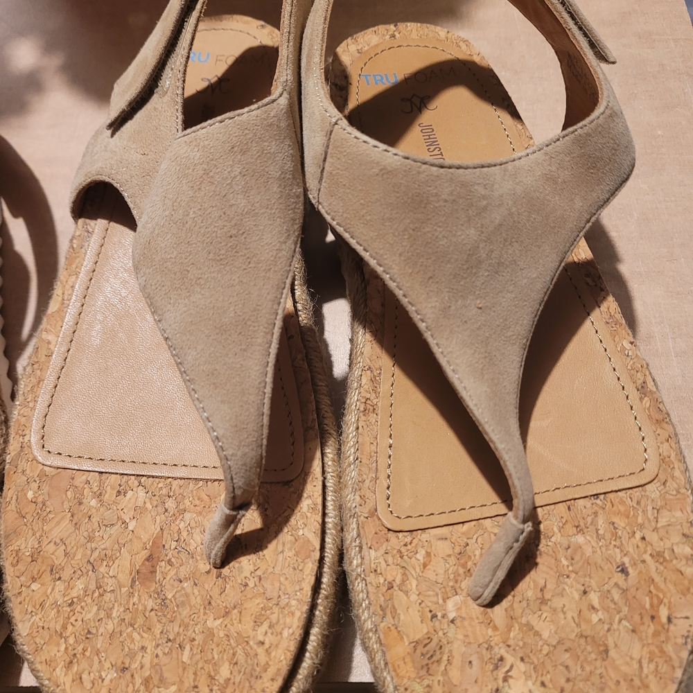 Johnston & Murphy Tan Sandals with Suede Straps and Cork Sole